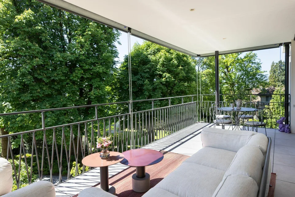 Ruheoase mitten in der Stadt - luxuriöse 3.5 Zimmer Wohnung