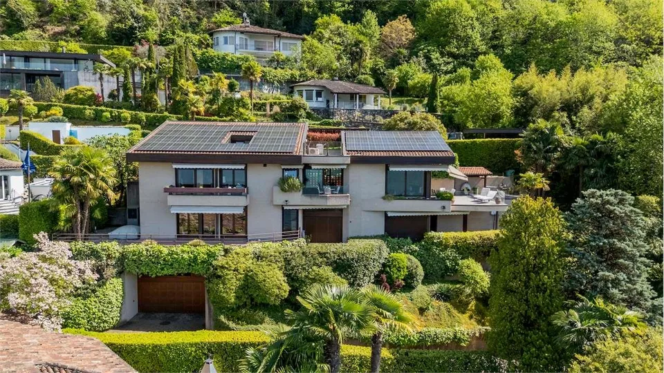 Villa esclusiva con vista lago, piscina e darsena