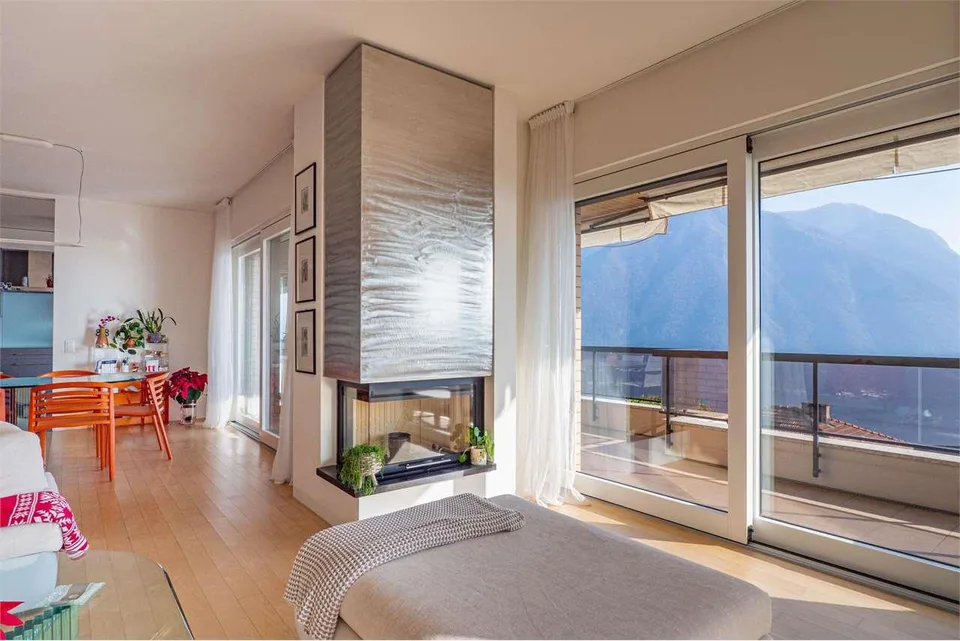 LUGANO - SPLENDIDE 4,5 PIÈCES AVEC VUE SUR LE LAC