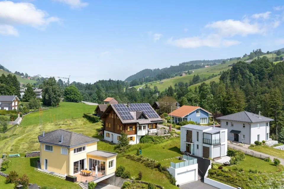 Casa unifamiliare di 3,5 locali con vista montana inobstructata a Unterwasser