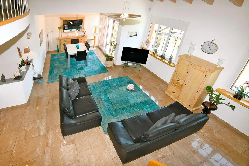 Komfortables Ferienhaus mit Pool und Terrasse – Foto 7 von 14
