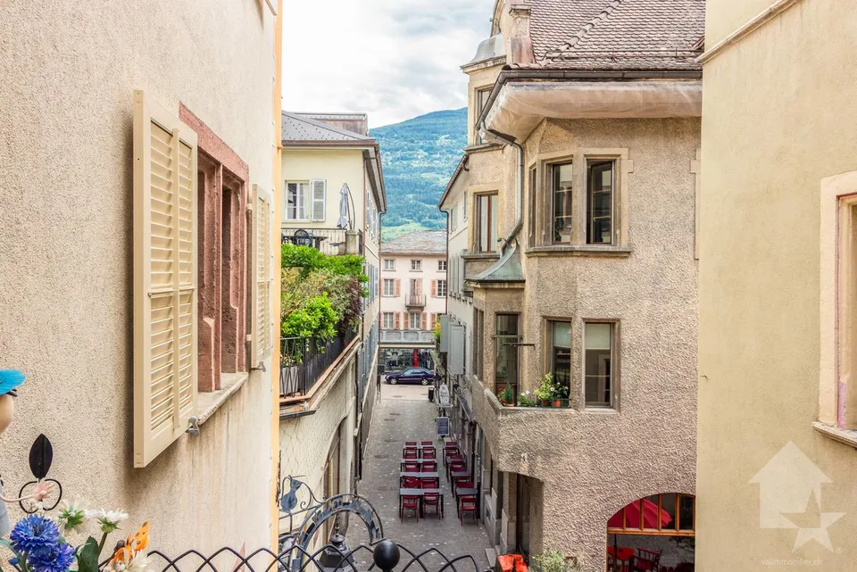 Appartamento 4 locali in un edificio storico della città vecchia – foto 17 di 17