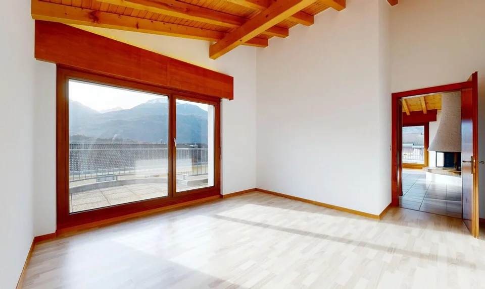 Attic 4 rooms in the heart of Conthey - Generous terraces – photo 9 of 19