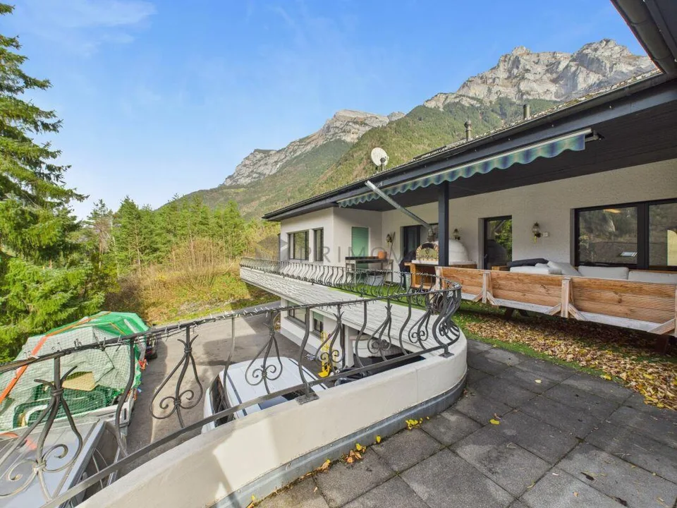 Villa di Silenen unica cerca un nuovo proprietario – foto 11 di 12