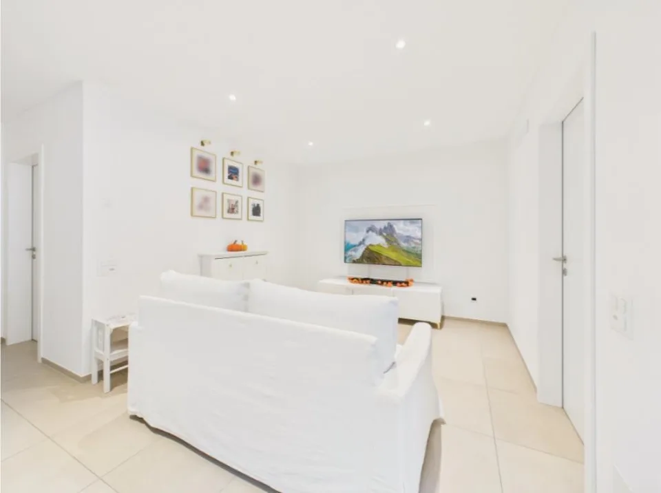 Nuovo esclusivo appartamento con terrazza in zona comoda e strategica