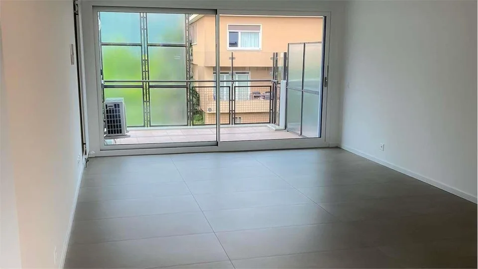 PORZA: 3,5-ZIMMER-WOHNUNG RENOVIERTE