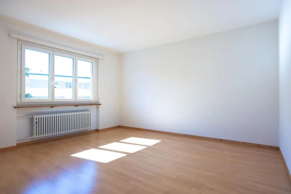 3-bedroom apartment with large balcony