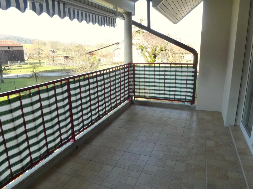 Grosszügie 4.5-Zimmerwohnung mit Balkon