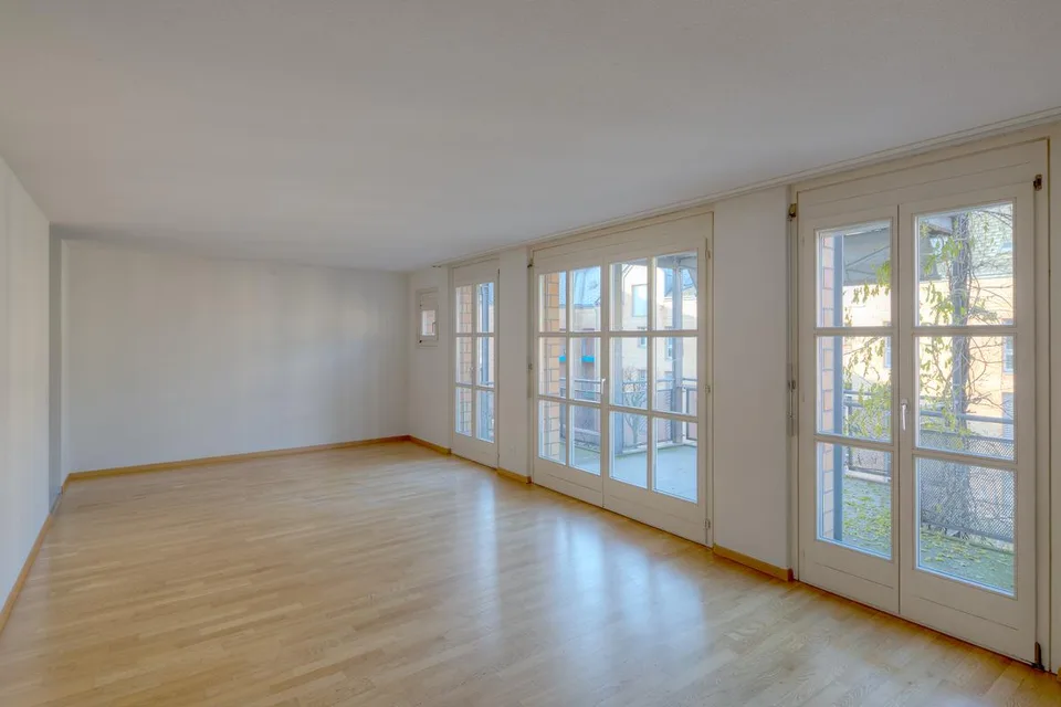 Platz für die ganze Familie - Grosszügiges Wohnen mit Galerie!