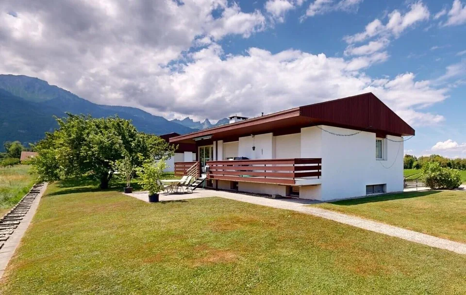 Exclusif: Villa de 2 chambres avec terrasse et jardin