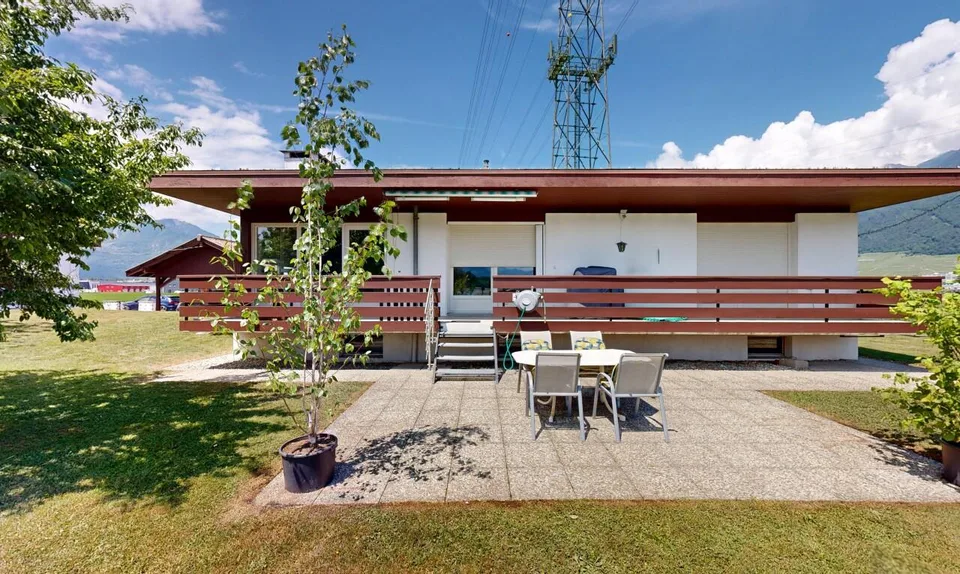 Esclusiva: Villa di 2 camere con terrazza e giardino
