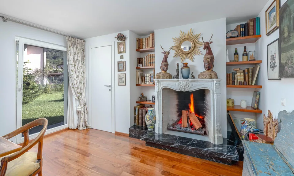 MERAVIGLIOSA VILLA DI 5.5 LOCALI COME NUOVA A VILLA LUGANESE