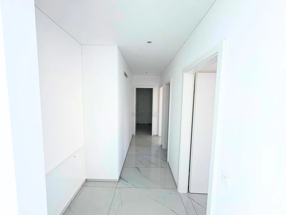 DESIGN, NATÜRLICHTES LICHT UND MODERNER KOMFORT