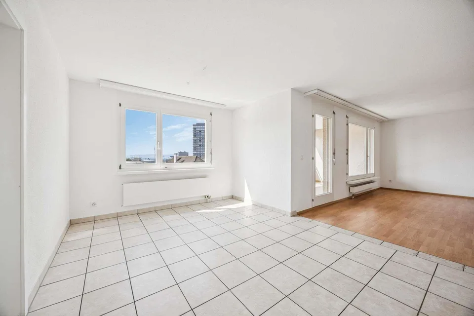 Grosszügige 4.5-Zimmer-Wohnung mit Weitsicht