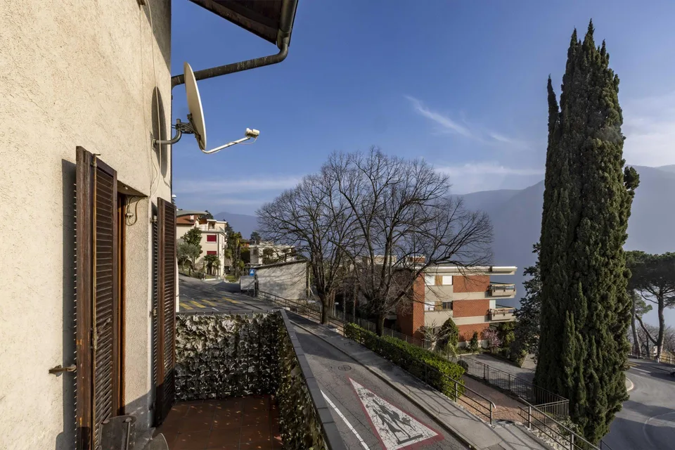 PREZZO ECCEZIONALE - 3.5 DUPLEX VISTA LAGO A RUVIGLIANA
