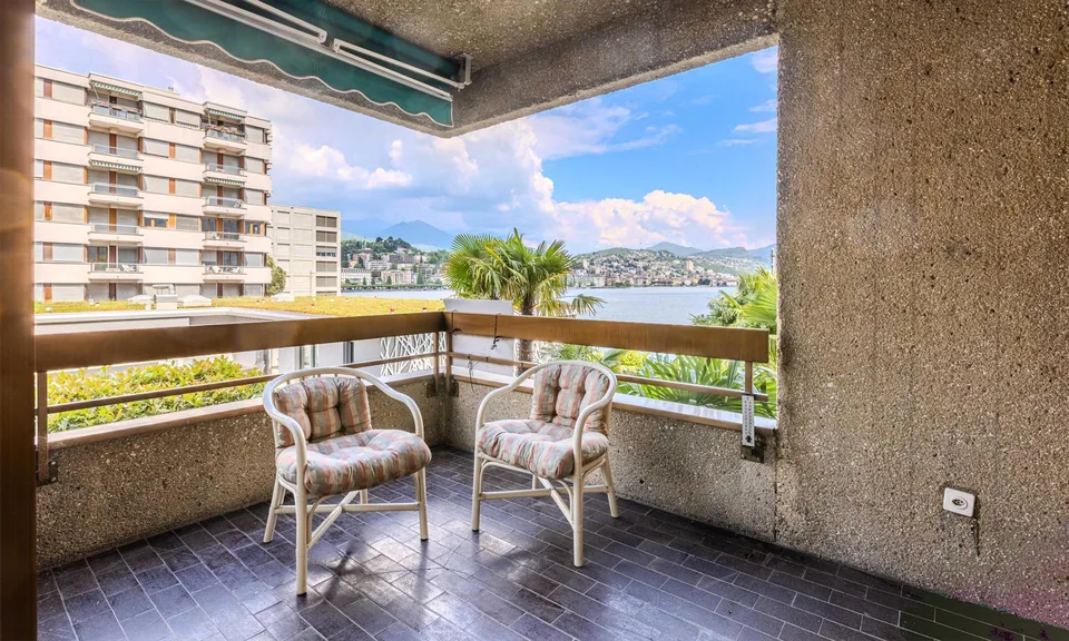 INCANTEVOLE 3.5 LOCALI FRONTE LAGO A LUGANO PARADISO