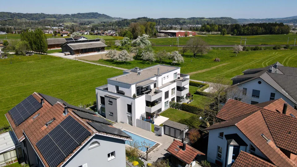 138 m² Wohnkomfort mit Gemeinschaftspool – Foto 10 von 12