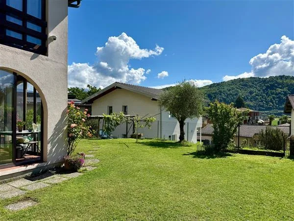 Agno: Casa unifamiliare 7.5 locali