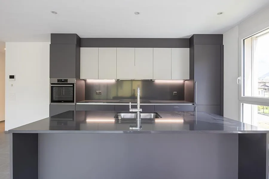 ELEGANTE 3.5 ZIMMER IN LUMINO