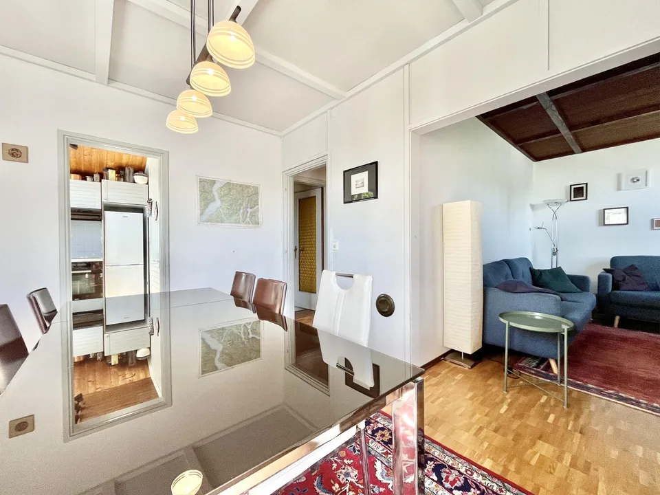 CASA BIFAMILIARE 7 LOCALI CON VISTA APERTA A TORRICELLA