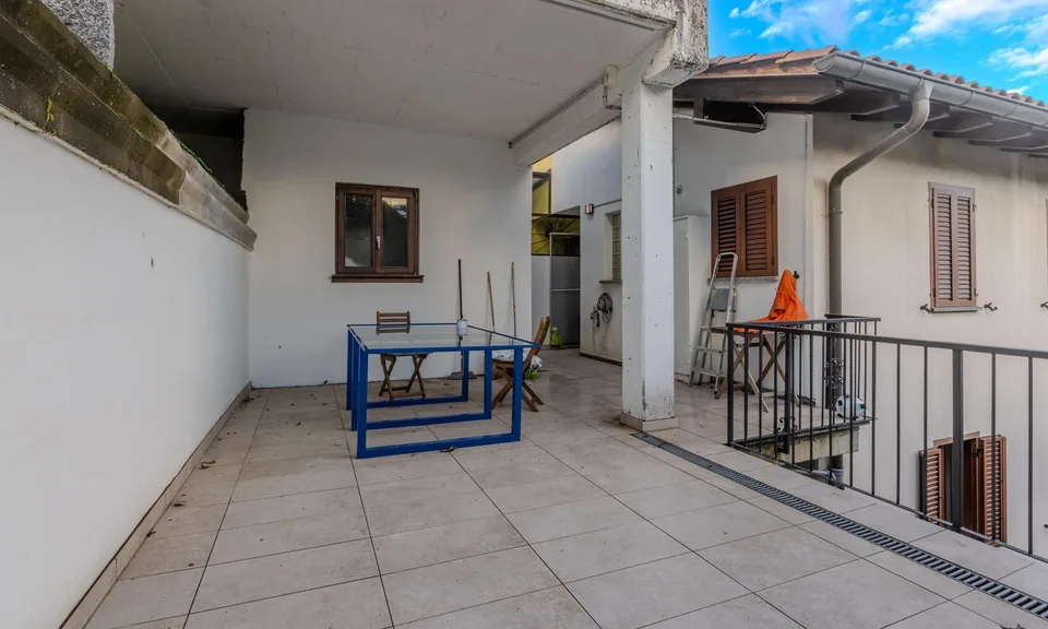 Maison avec 4,5 pièces et un monolocal annexe avec vue sur Torricella – photo 8 sur 9
