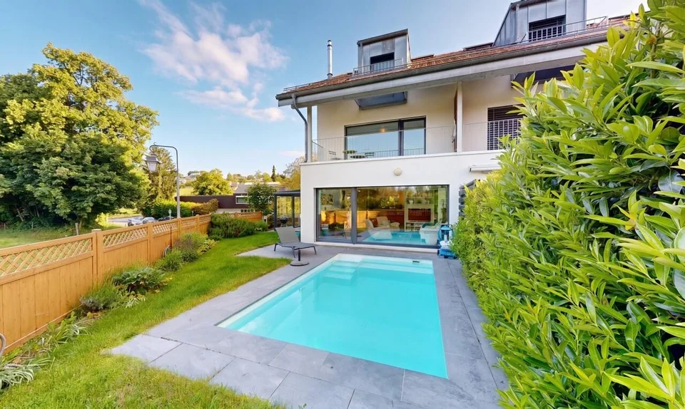 Rare villa d'exception à Lully
