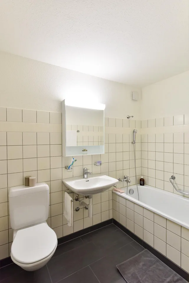 Grand appartement avec balcon agréable