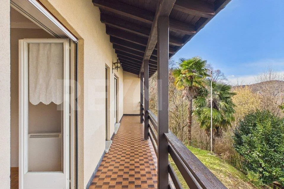 Grande giardino, vista aperta e infinite possibilità di valorizzazione