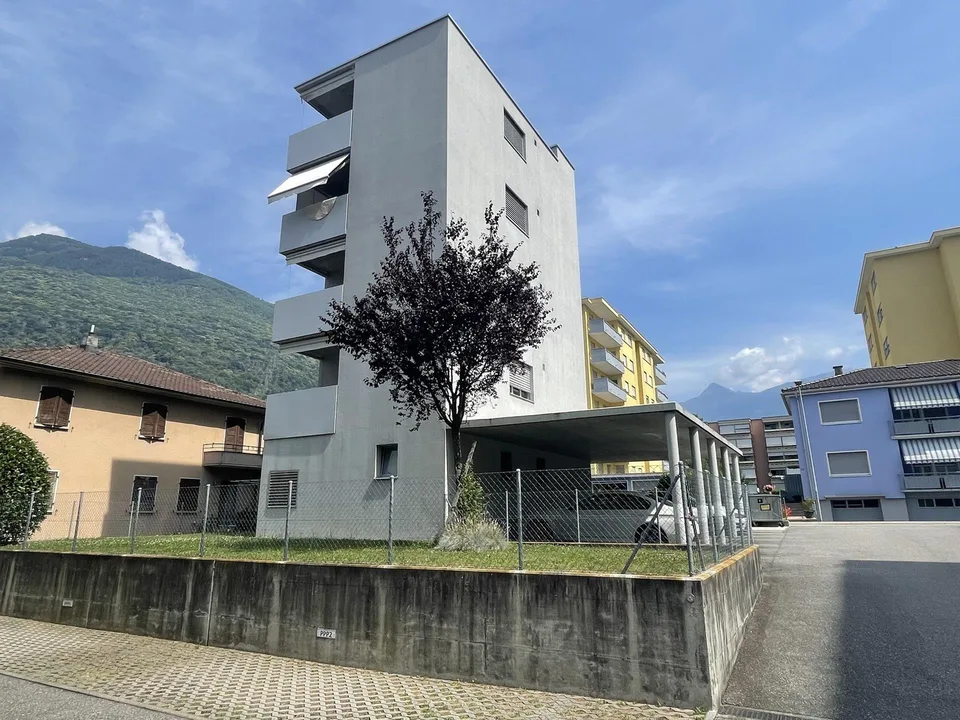 IMPERDIBILE APPARTAMENTO 2.5 IN ZONA CENTRALE