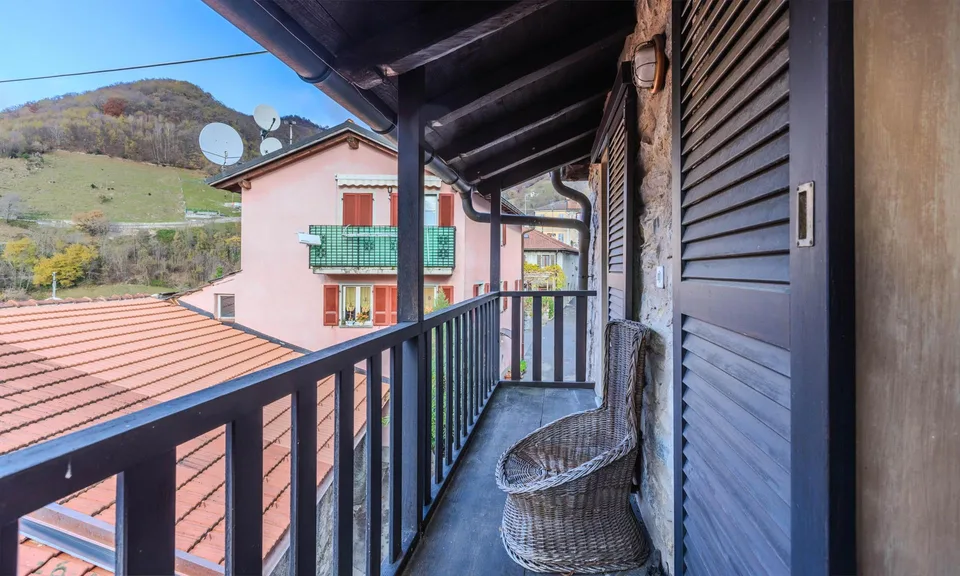 GRANDE CASA RUSTICA DI CHARME DI 4.5 LOCALI A CABBIO – foto 8 di 16
