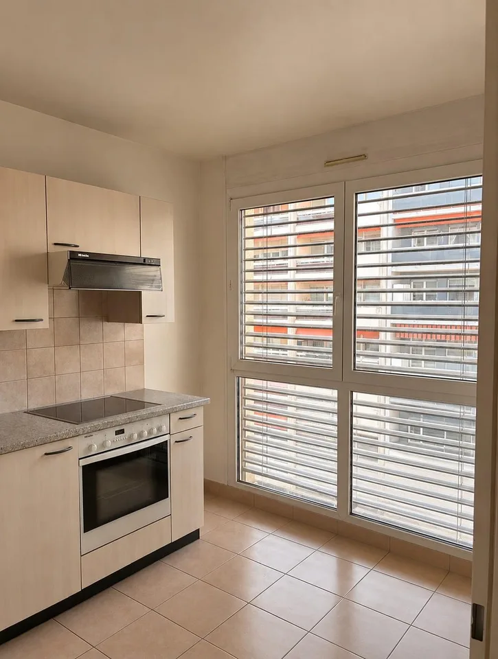 Appartement de 3 pièces au 6ème étage Rue Daubin 22, 1203 Genève