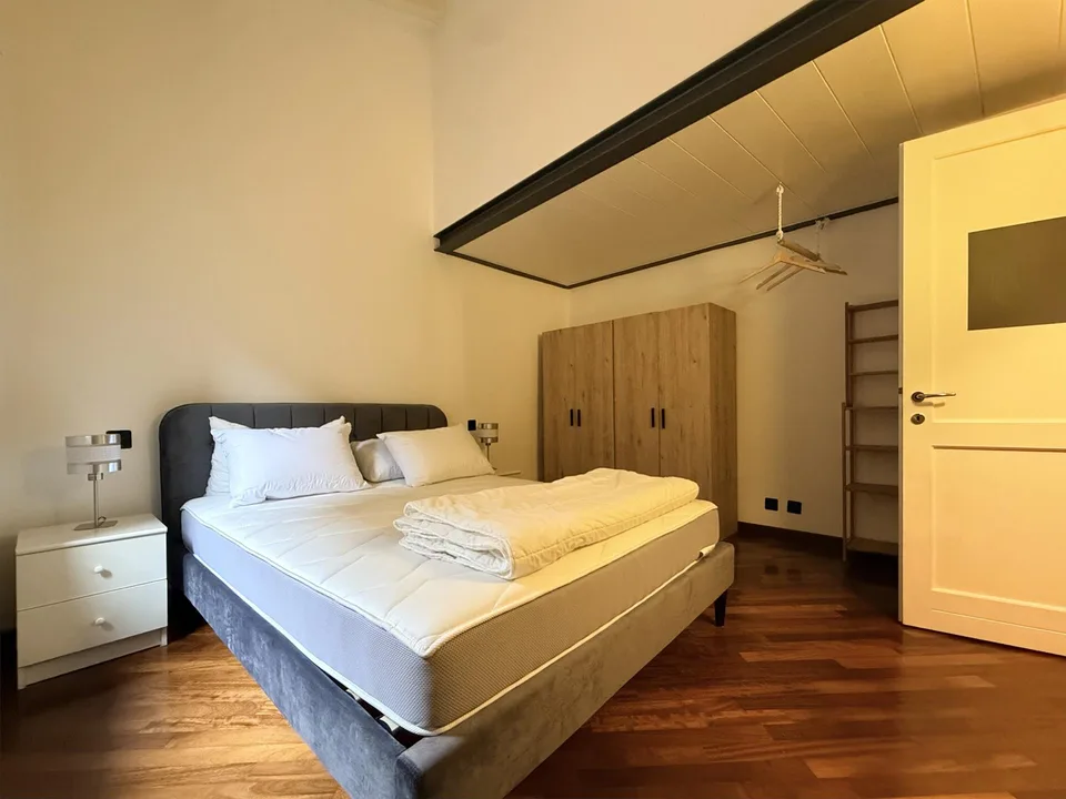 AFFITTASI ESCLUSIVO 4 LOCALI IN PALAZZO STORICO A MORCOTE