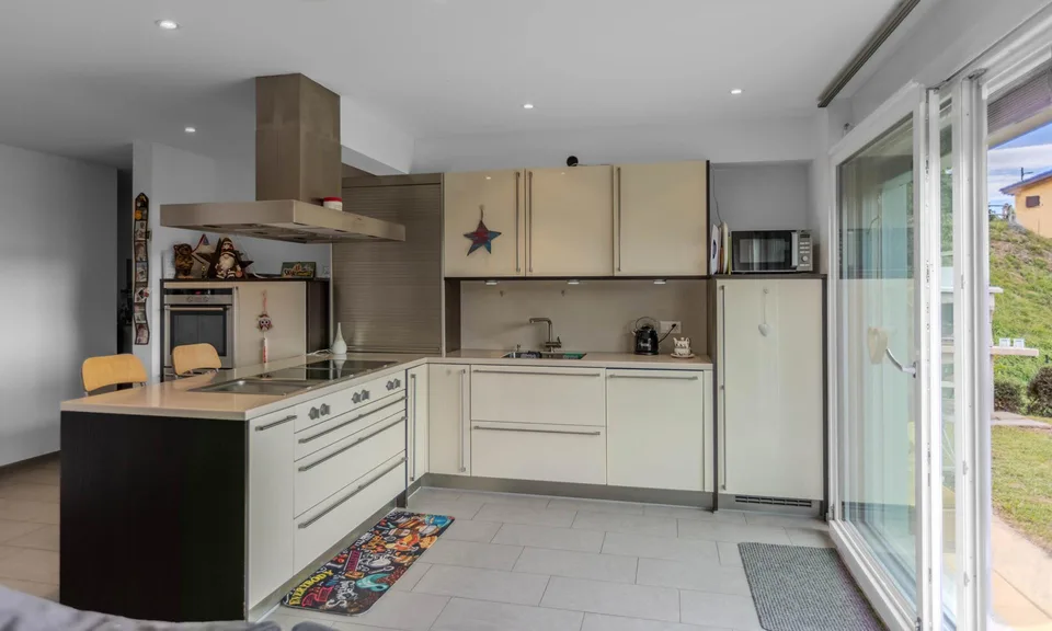BELLA E GRANDE CASA DI 6.5 LOCALI CON GIARDINO A MIGLIEGLIA