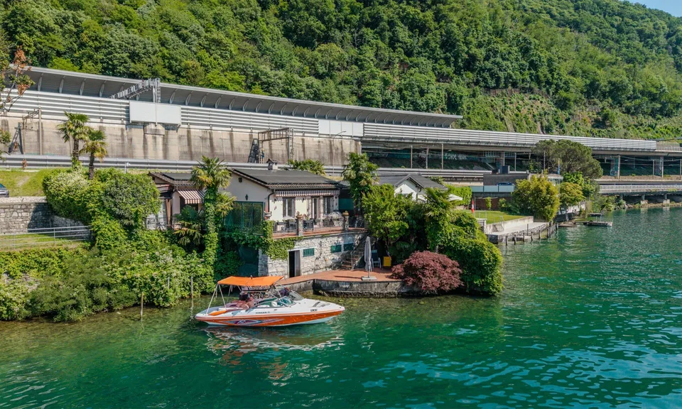 SCHÖNES EIGENES HAUS MIT 3,5 ZIMMERN UND HAFEN IN BISSONE – Foto 9 von 9