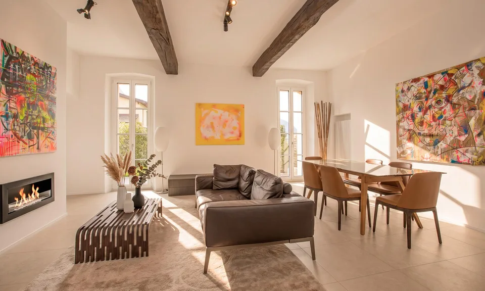 MAISON HISTORIQUE ÉPOUSTOUFLANTE 7.5 COMME NEUVE À PREGASSONA ALTA