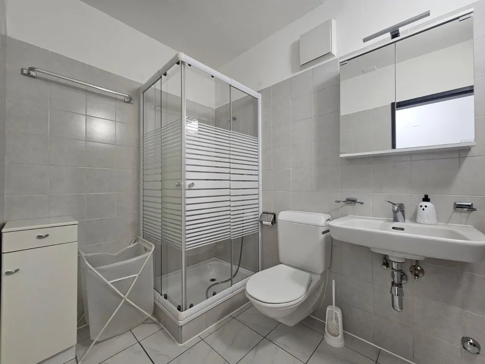 INVESTIMENTO - 1.5 LOCALI ARREDATO CON BALCONE A CANOBBIO