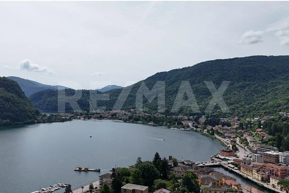 Residenza al Sole  il privilegio di abitare con vista lago