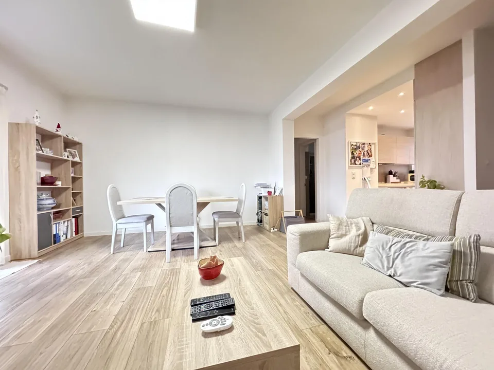BELLISSIMO 4.5 COME NUOVO A LUGANO BREGANZONA