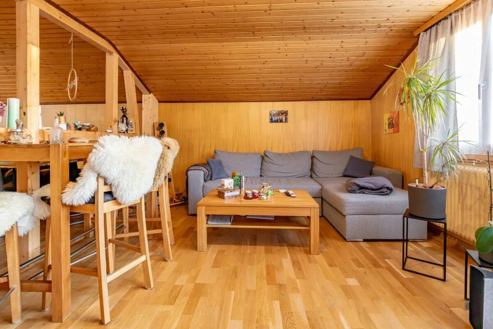 5.5-Zimmer-Dachwohnung in Bellwald - grosszügig, ruhig, mit Bergblick