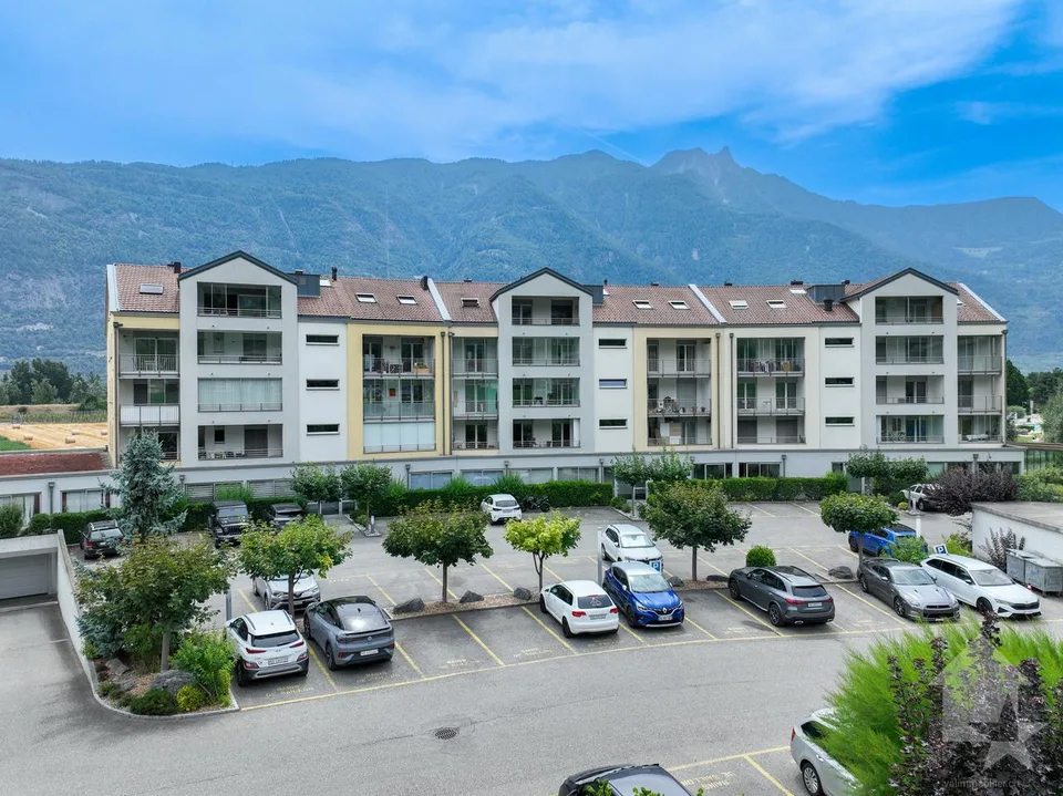 Spacieux appartement traversant dans les bains de Saillon – Foto 18 von 19