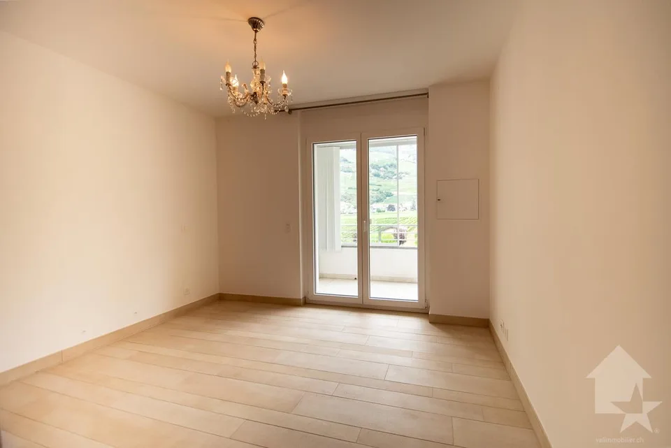 Spacieux appartement traversant dans les bains de Saillon – Foto 13 von 19