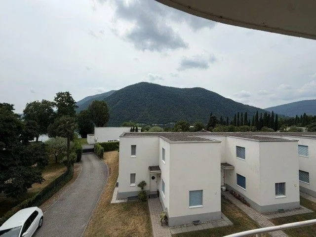 Affittasi appartamento 4.5 locali con vista lago