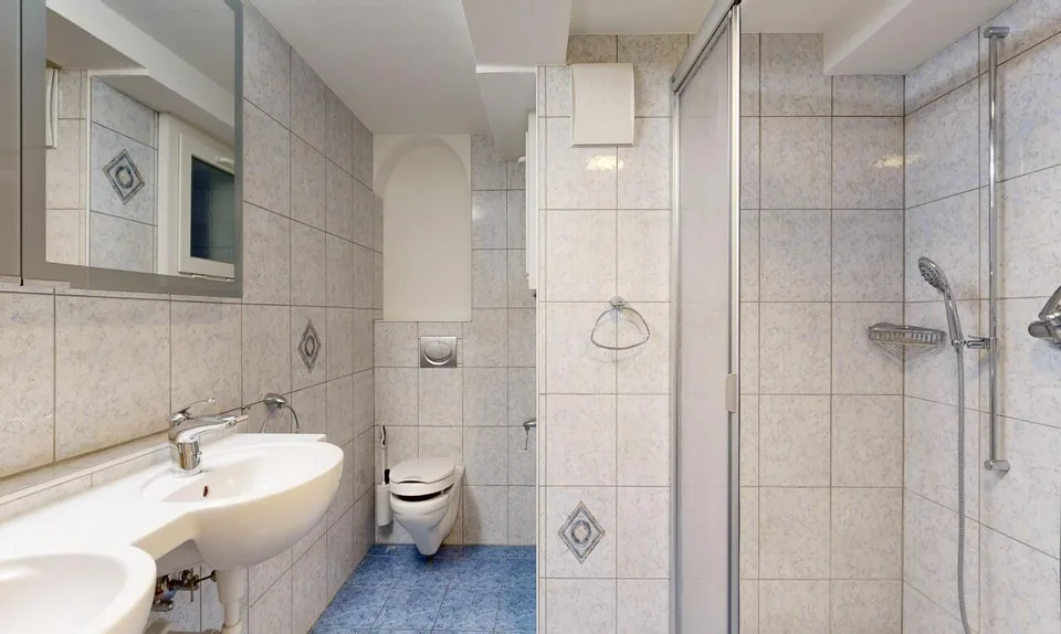 Appartamento affascinante e spazioso di 3,5 stanze con giardino privato! – foto 8 di 21