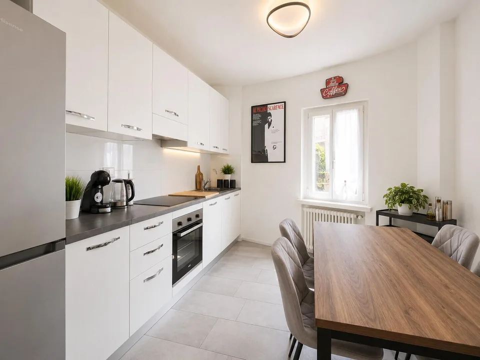 SCHNÄPPCHEN - NEUE UND ELEGANTE 3.5-ZIMMER-WOHNUNG IN MORBIO INFERIORE