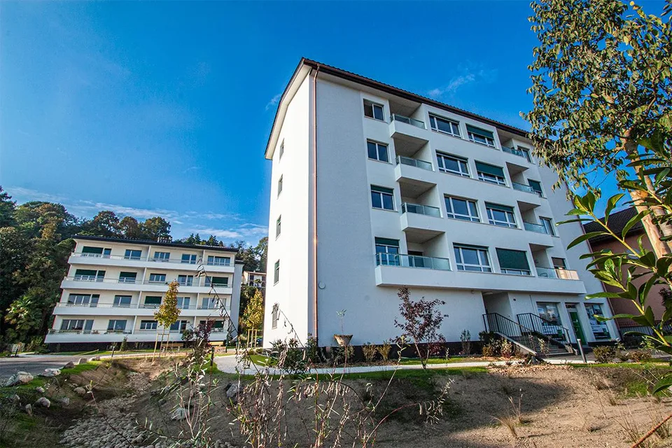 Caslano - Gegenüber dem FLP-Bahnhof - Wir vermieten ein renoviertes Einzimmerapartment