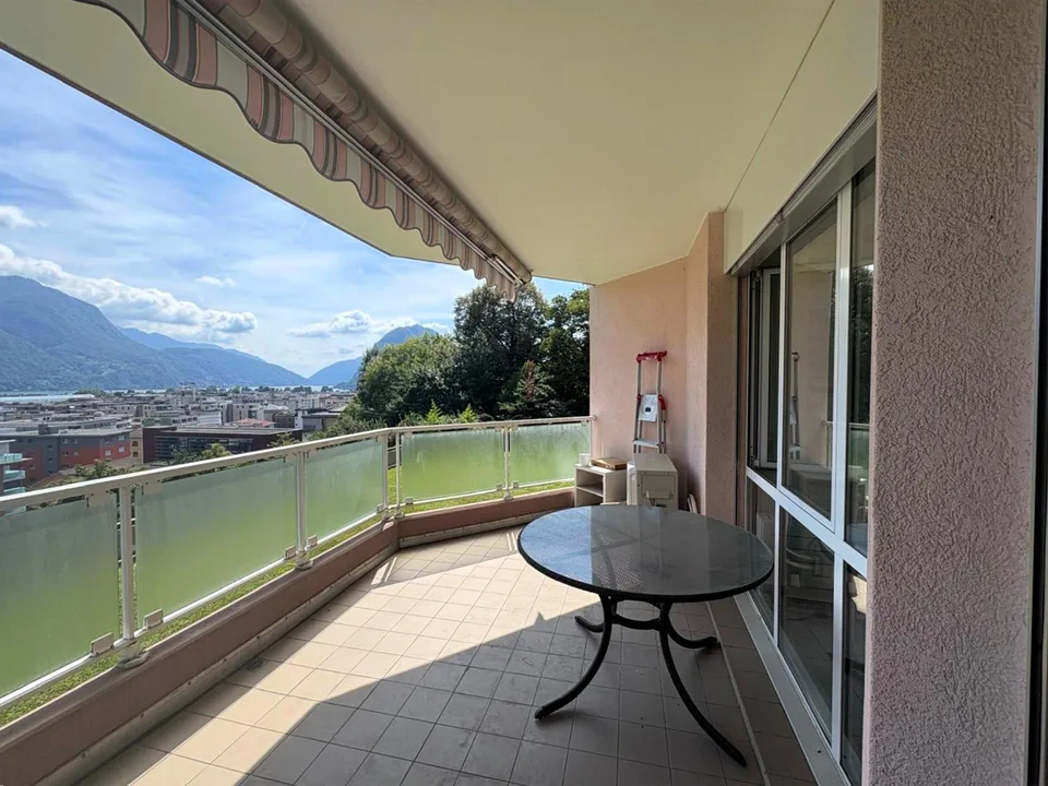 Schönes 4,5-Zimmer-Wohnung mit Terrasse und Blick auf Lugano Ronchetto – Foto 10 von 23