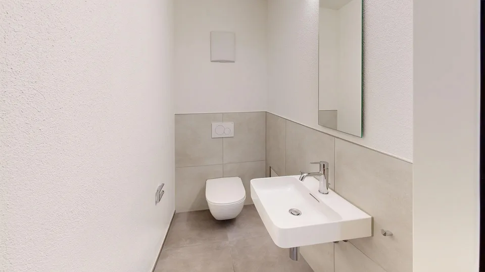 Grosszügige, helle 3.5 Zimmer Wohnung