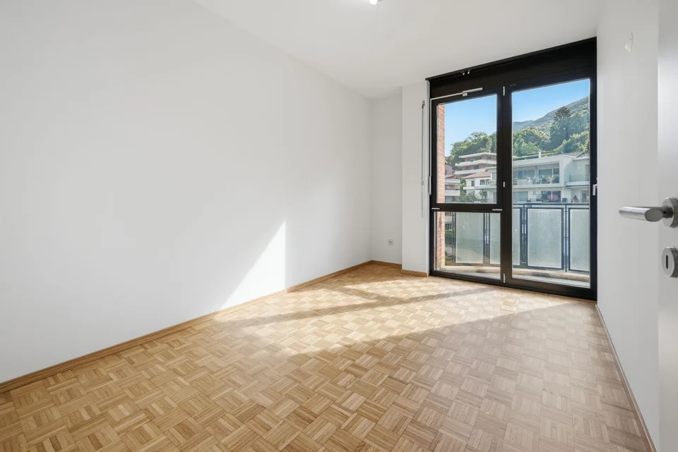 Affittasi 4.5 locali completamente ristrutturato | Elegant Fully Re...