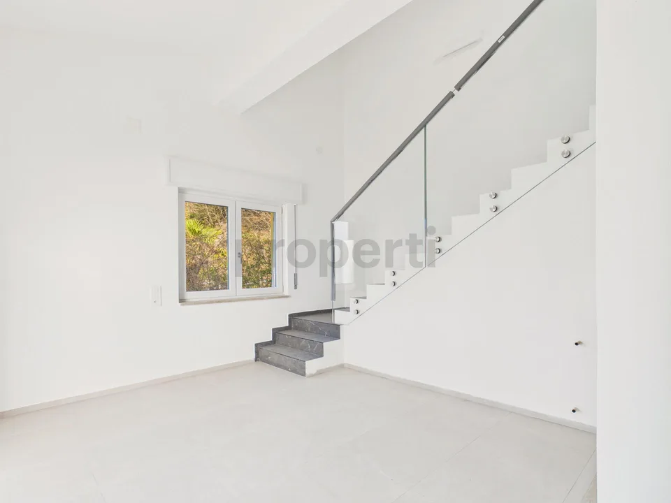 Moderne villa de 5 pièces avec vue imprenable, Val Mara-Rovio – photo 26 sur 30