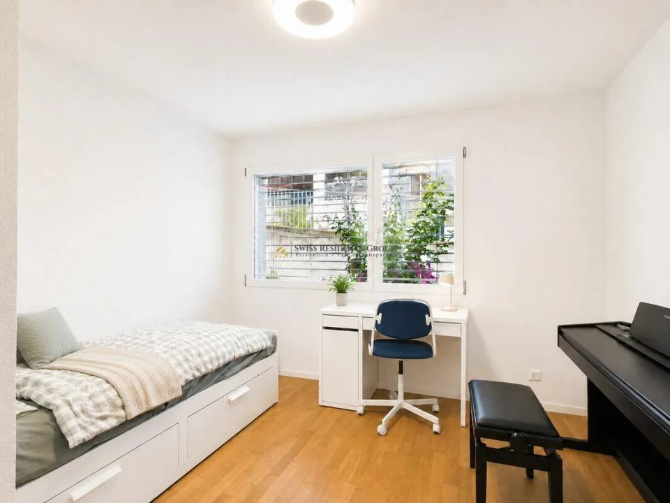 Neuwertig an ruhiger Lage mit Gartenterrasse – foto 7 di 14